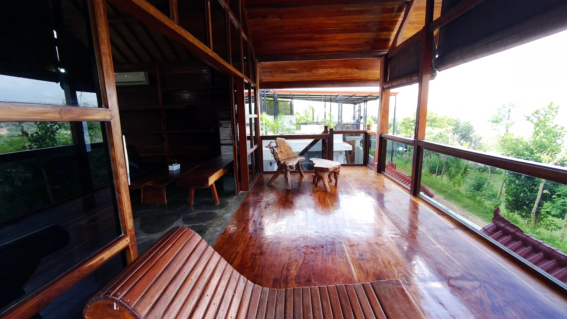 Gallery Image 15