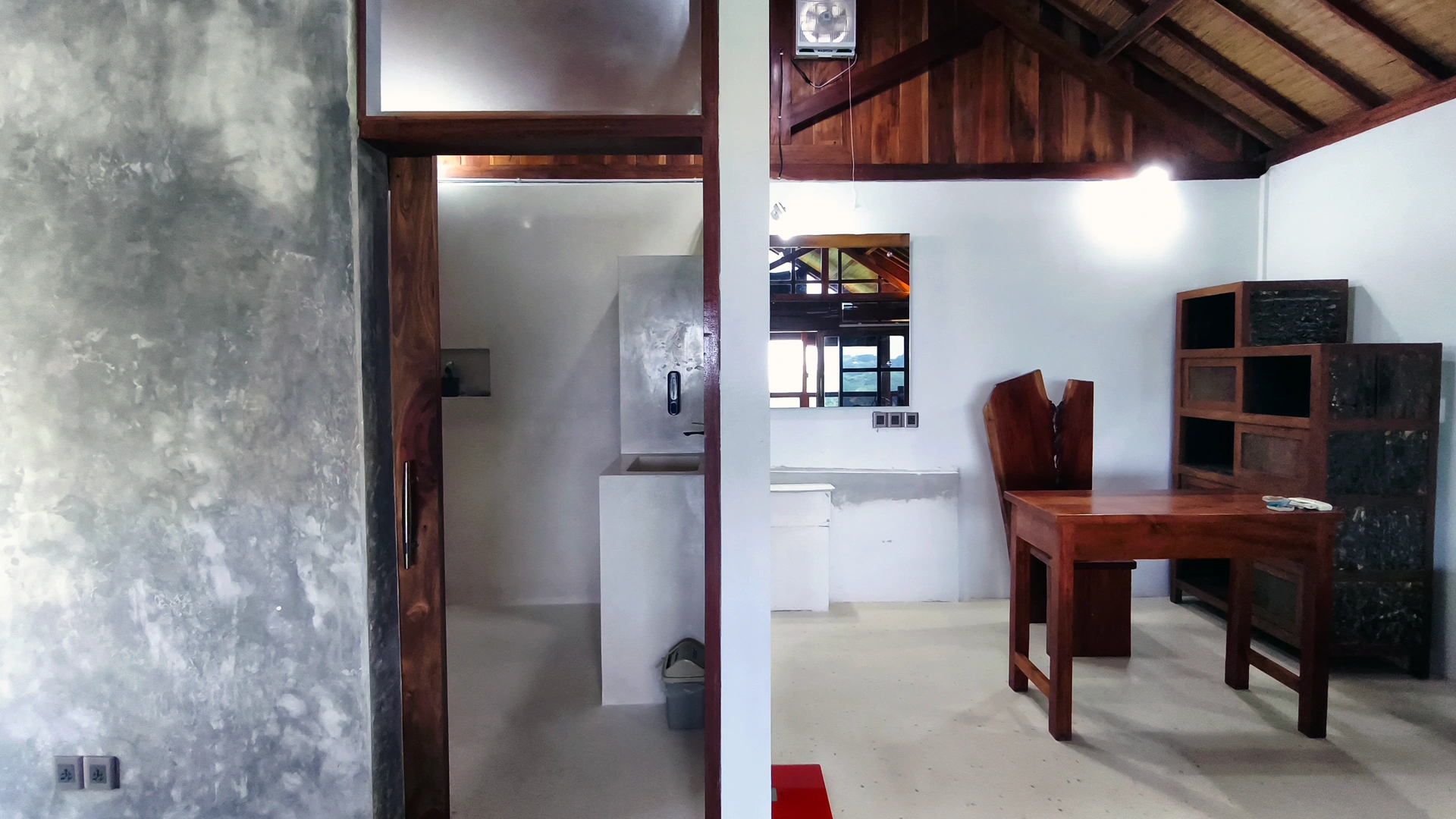 Gallery Image 22